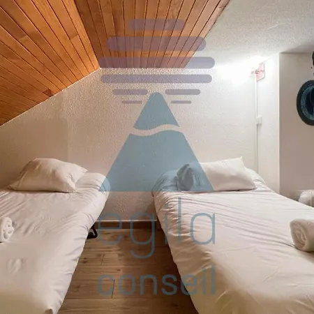 Appartement Le Chamois Enchastrayes